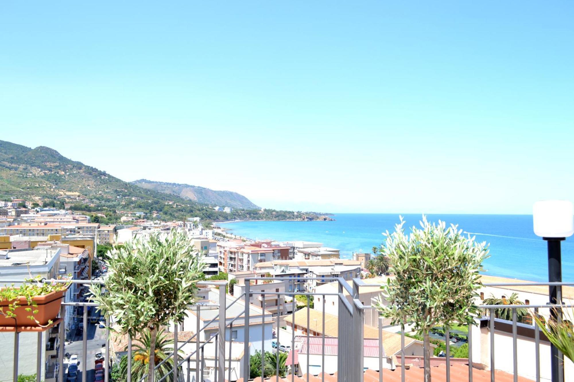 Scirocco Bed and Breakfast Cefalù Eksteriør billede