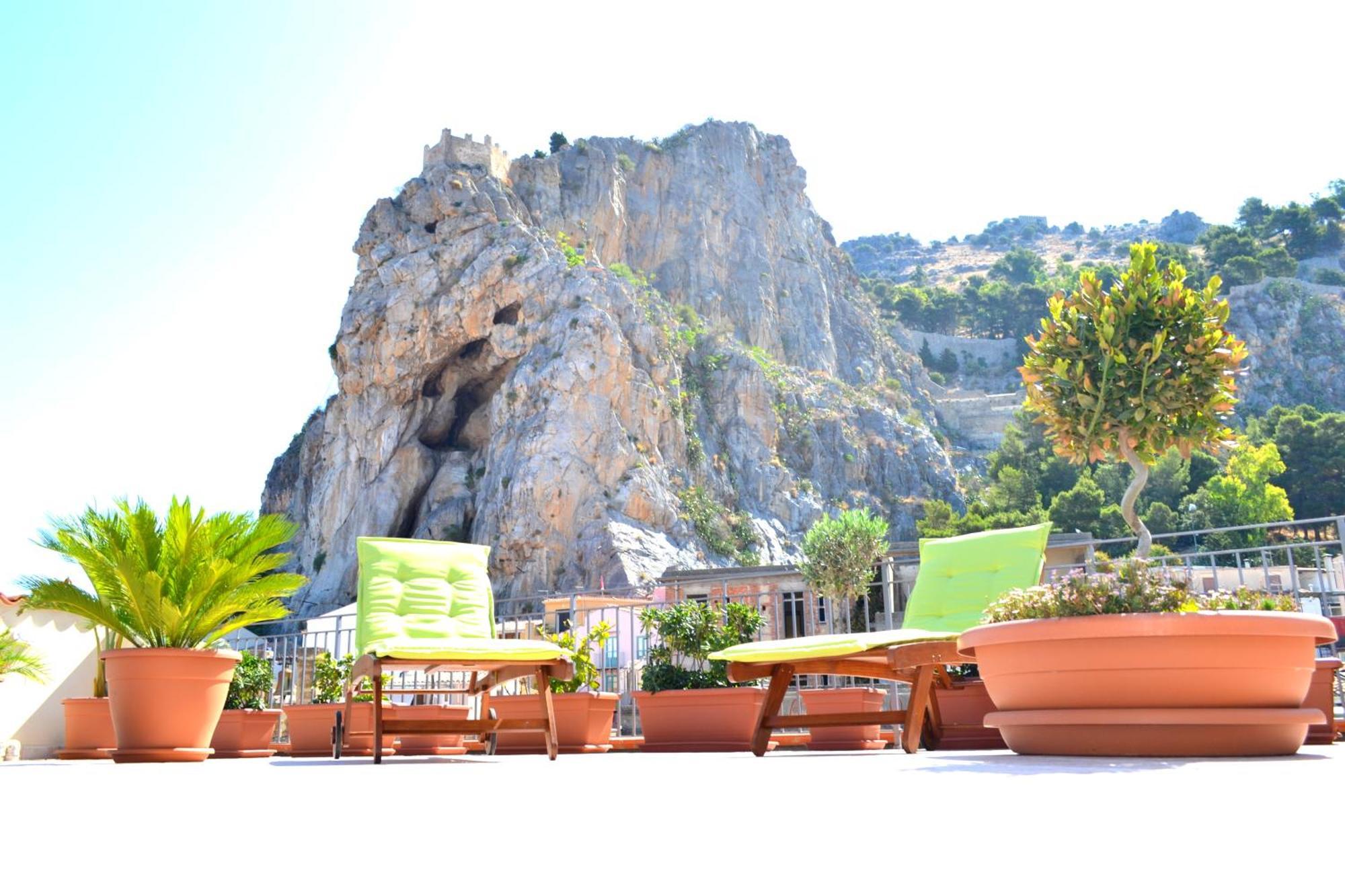Scirocco Bed and Breakfast Cefalù Eksteriør billede